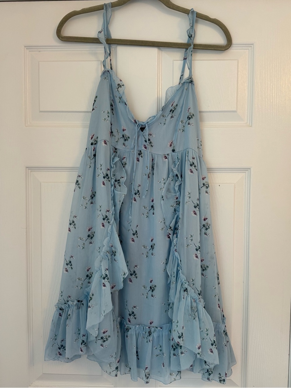 Abercrombie & Fitch Light Blue Floral Ruffle Dress